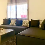 Appartement de luxe avec jardin privé.